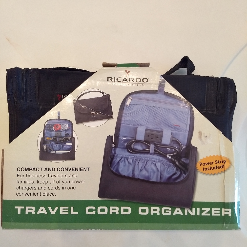 Travel organizer
